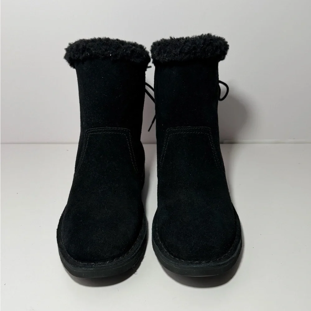 UGG Naiyah Winter Boots Black Size 6